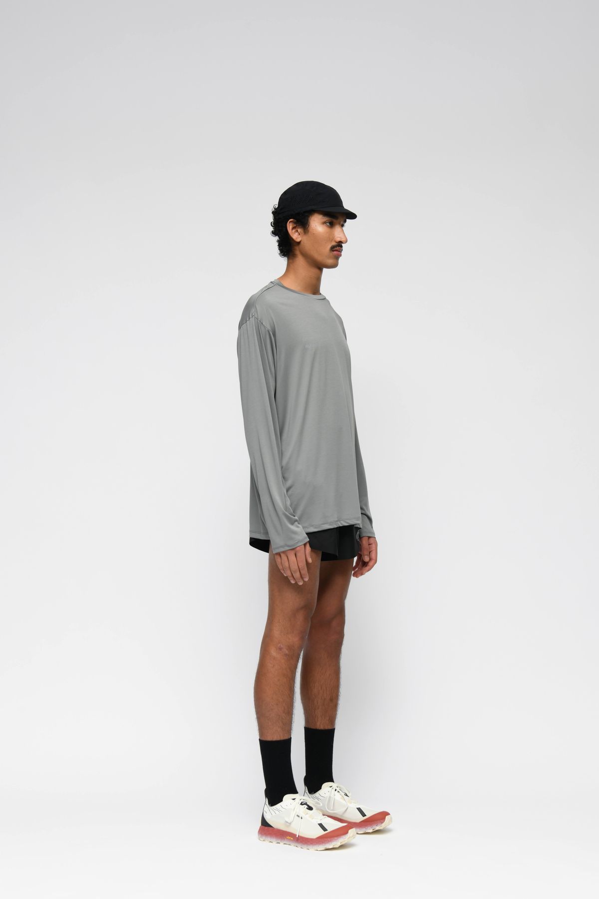 Recycled oversize longsleeve asphalt grey