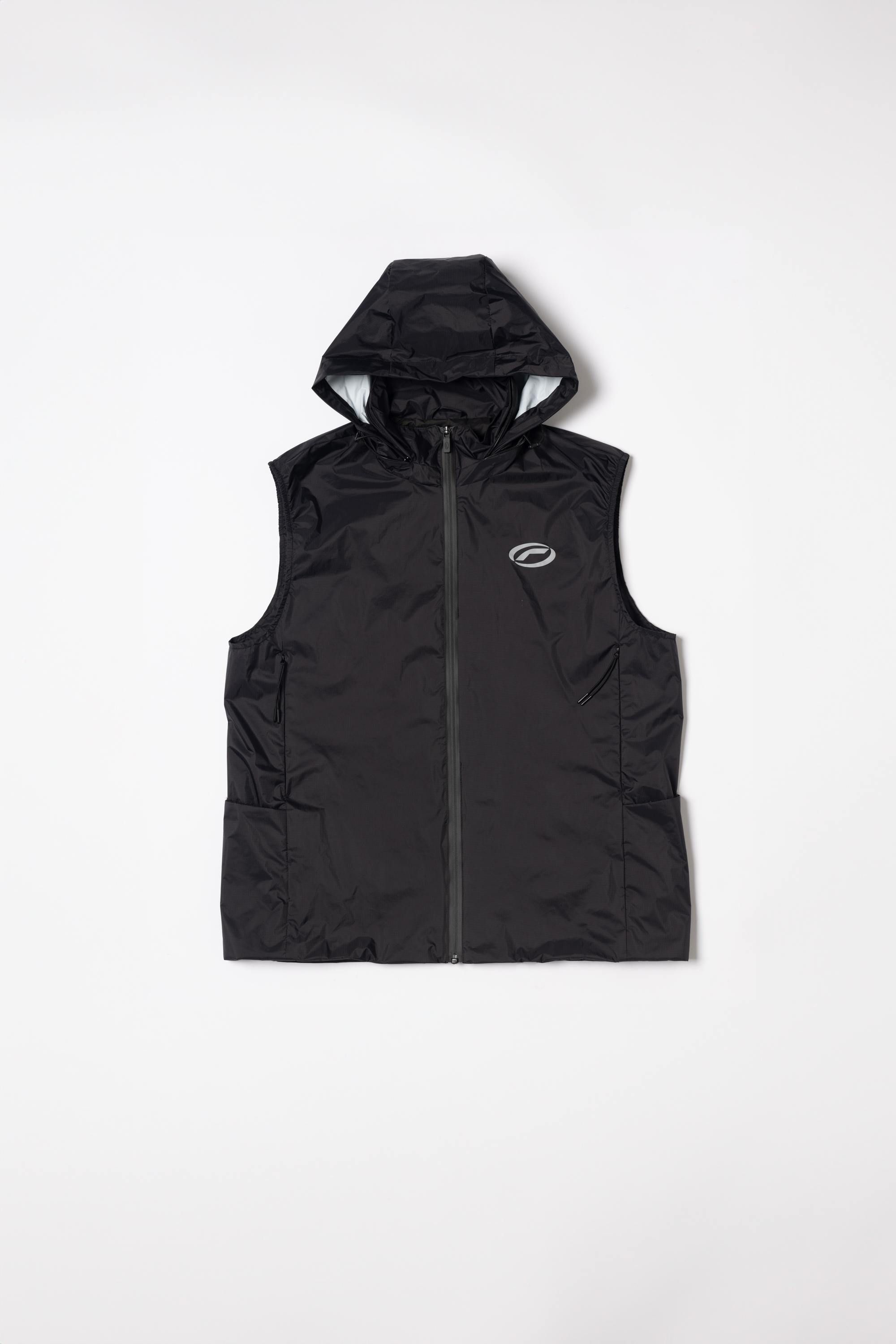 【DISCERNMENT】Nylon hooded vest Membrane Running Vest Black