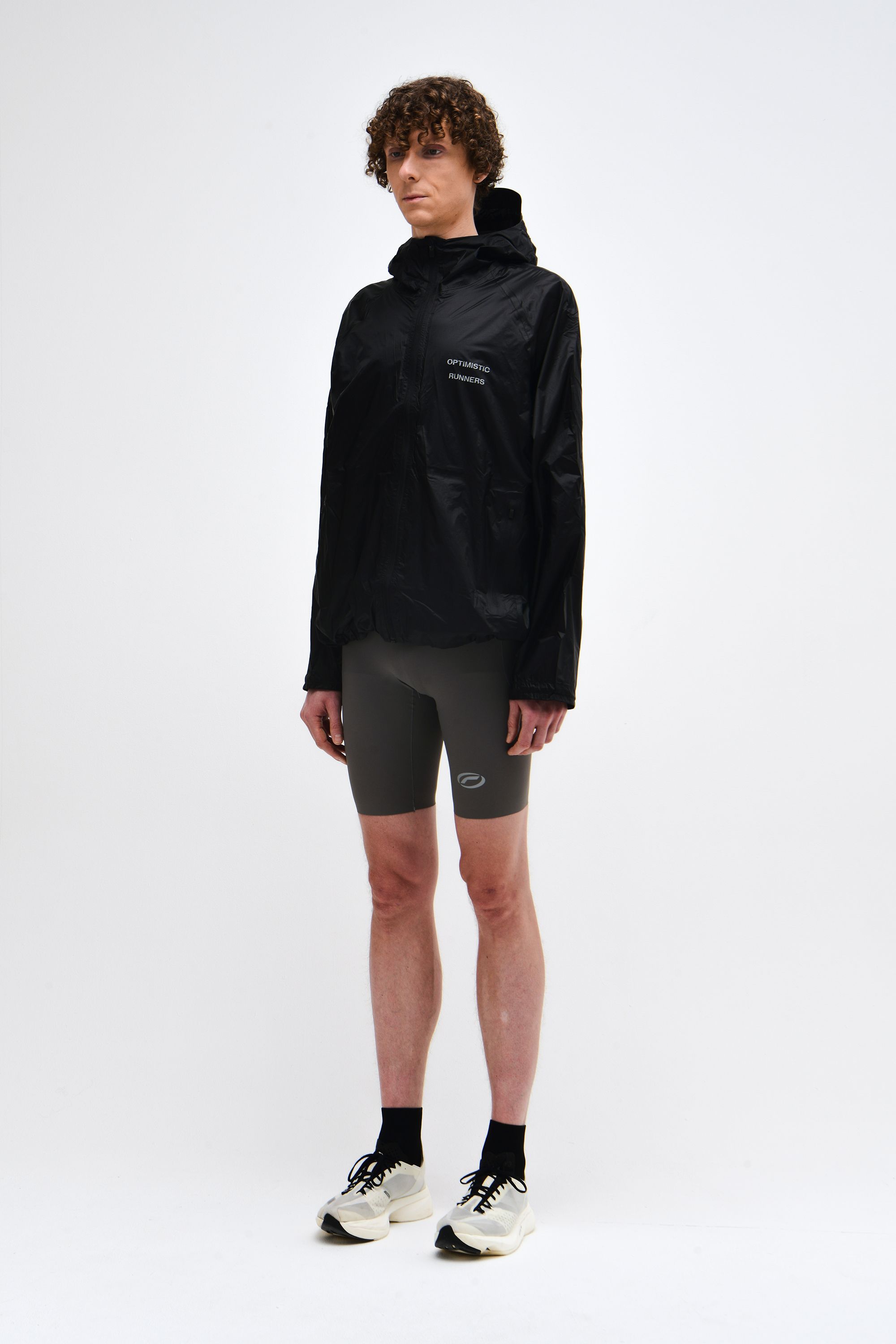 Performance packable jacket black
