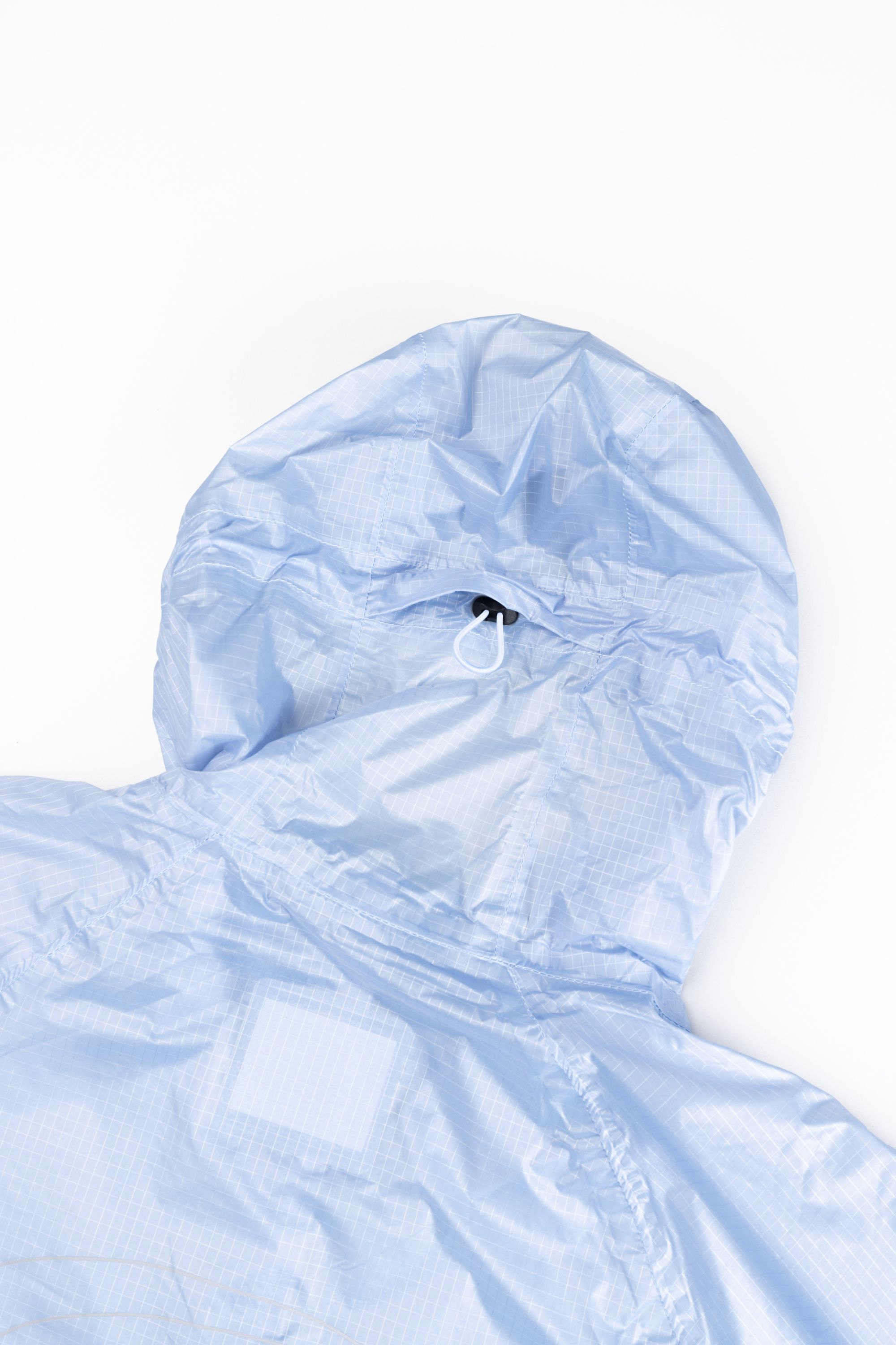 Performance packable jacket light-blue